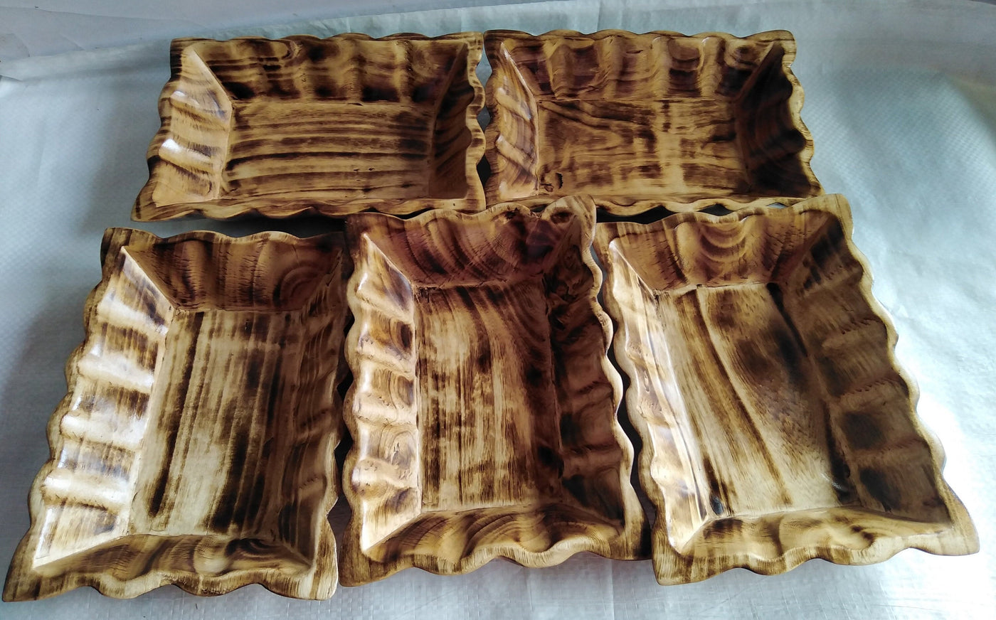 New!Wholesale Unique Handcrafted wavy outer Edge Dough Bowls set of 5.Wooden multi wick Candle Display Rolling Bowls.Fast Shippingng Bowls
