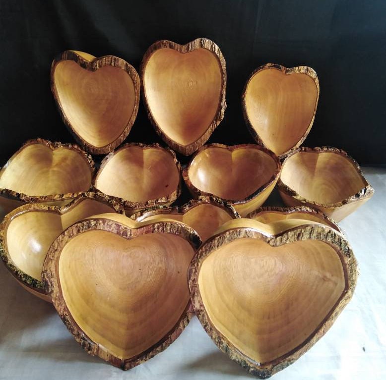 Wholesale Handmade Valentines Bowls for Candles qty 5 Heart shaped wooden Candle Bowls Lovers Dough Bowl Wedding Valentine Decor Gift Bowls