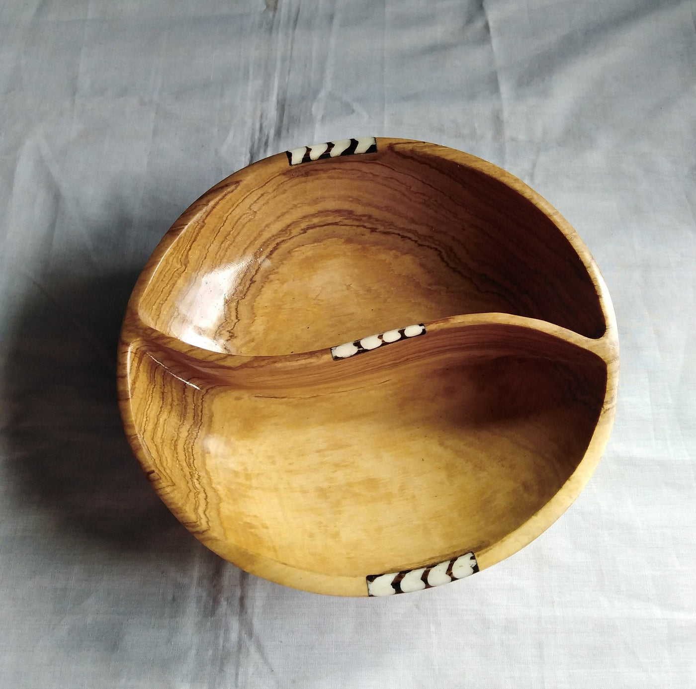 Wholesale.Handmade Olivewood and Borne inlay Split Bowls set of 3.Partitioned wood and Borne Candles Dough Display.Centerpiece Decor Bowls