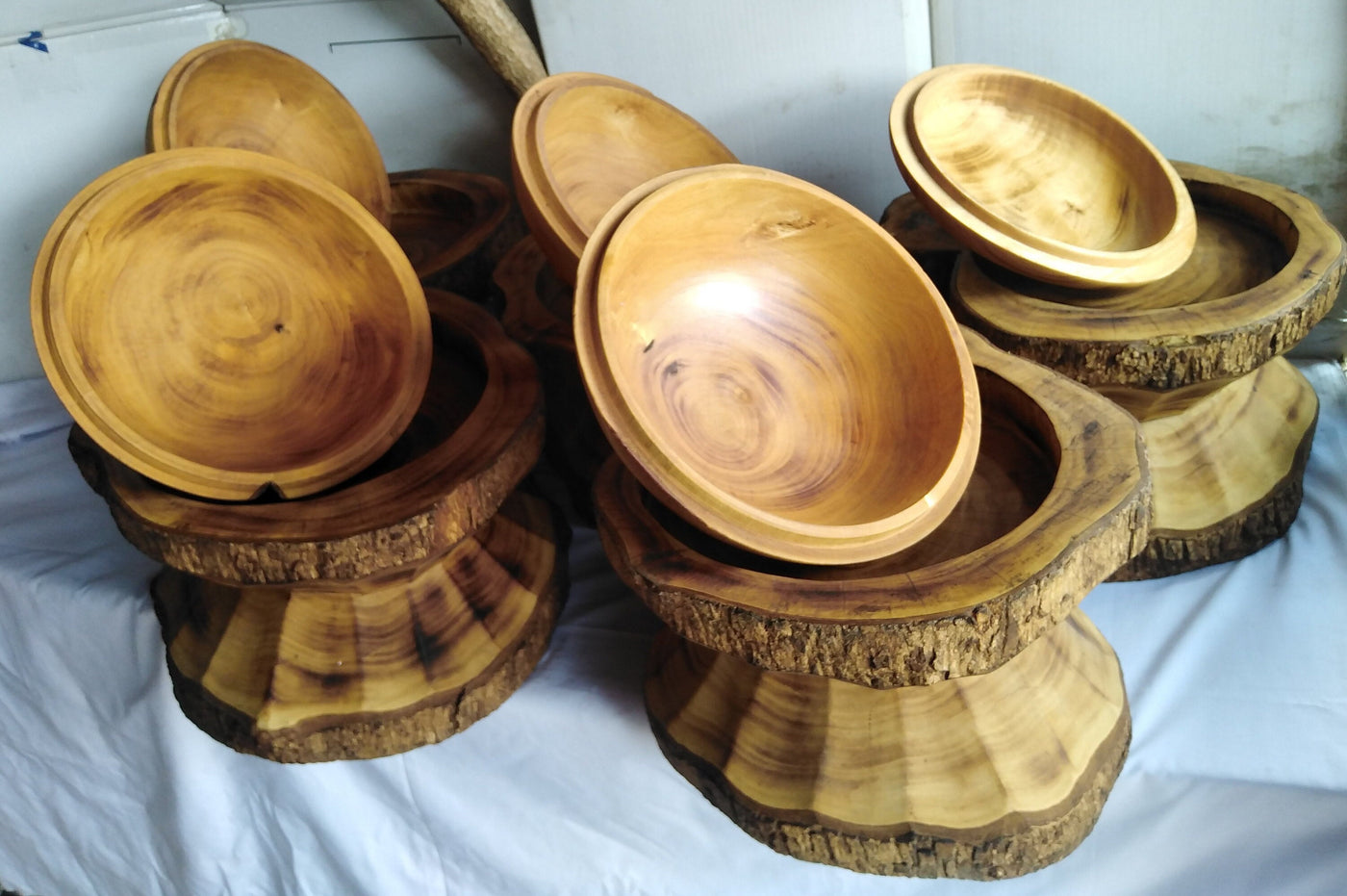 Wholesale! Exquisite Farmhouse Tree trunk Table top Food serving Platter Tray and a  Cloche. Handmade Food Display Decor Serving stem plates