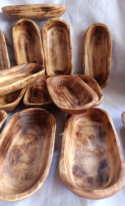 CLEARANCE SALE! Wholesale Availability.Handcarved Mix of 11*4" and  9*4" long oblong bowls set of 8.Candle pour wax Dough Bowls.Gift Decor