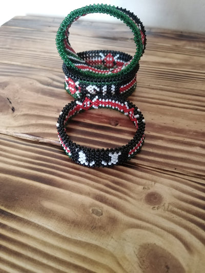 Wholesale. Kenyan Personalized  Bead Bracelet. Customised  Handmade Bead Patriotic Bracelet. Easter Cute Gift. His Name Her Name Bracelet.