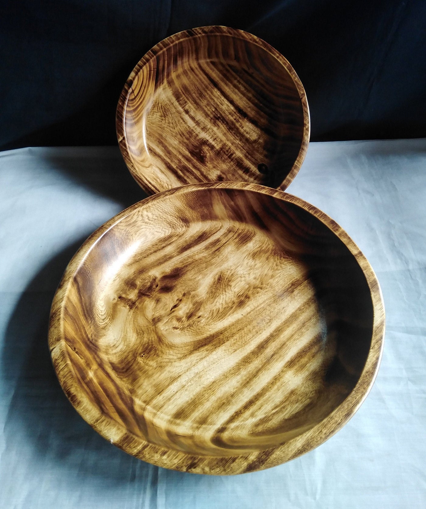 Wholesale. Handcarved Gorgeous Round Wooden Stackable plate Dough Bowls Bundles of 5. Candle Bowls.