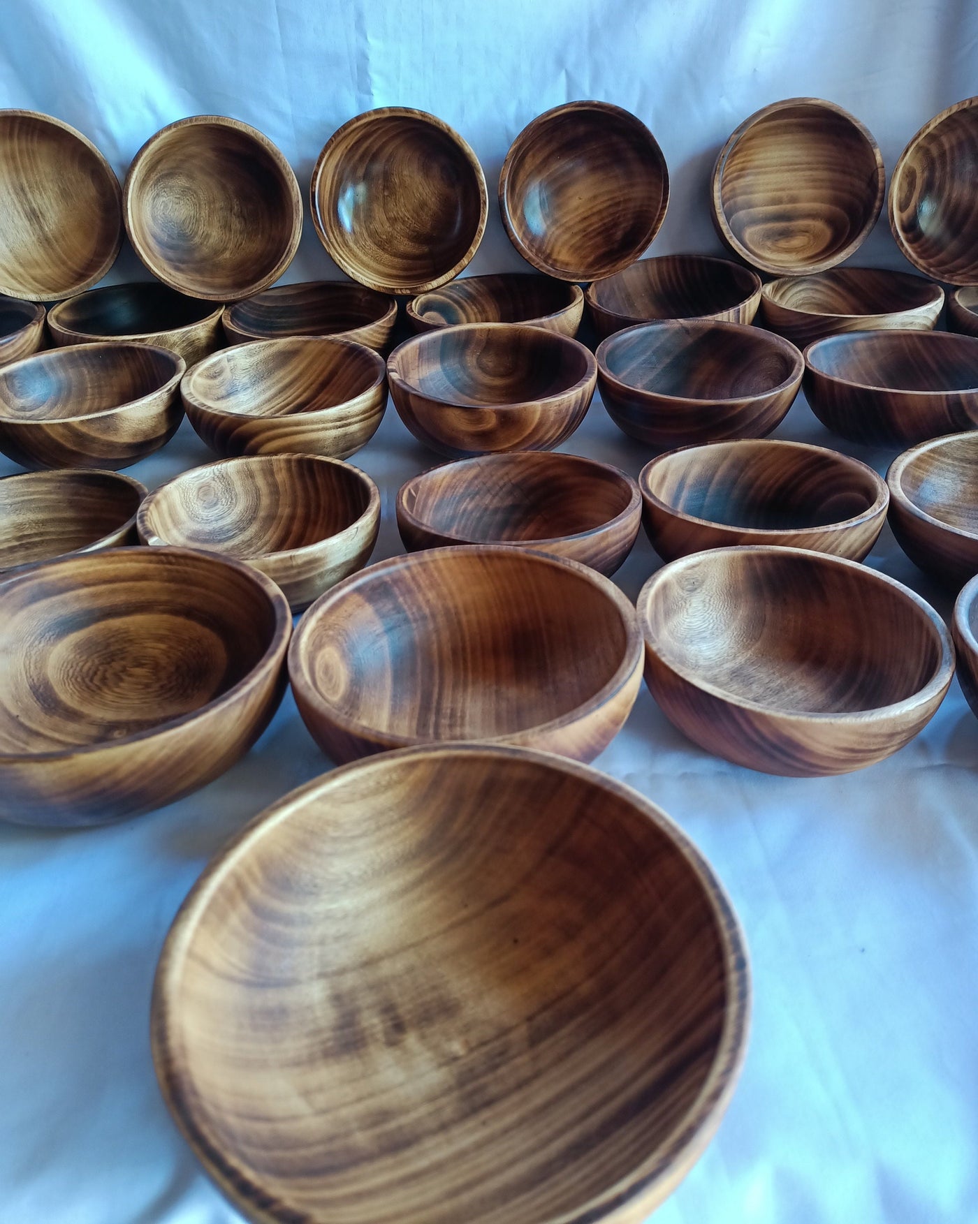 New Wholesale Supply Bowls.Perfect Machine Cut 5" diameter,2" deep Dough Bowls.Eleganit Hand finished Bowls set of 10.DIY Candle Making Kit.
