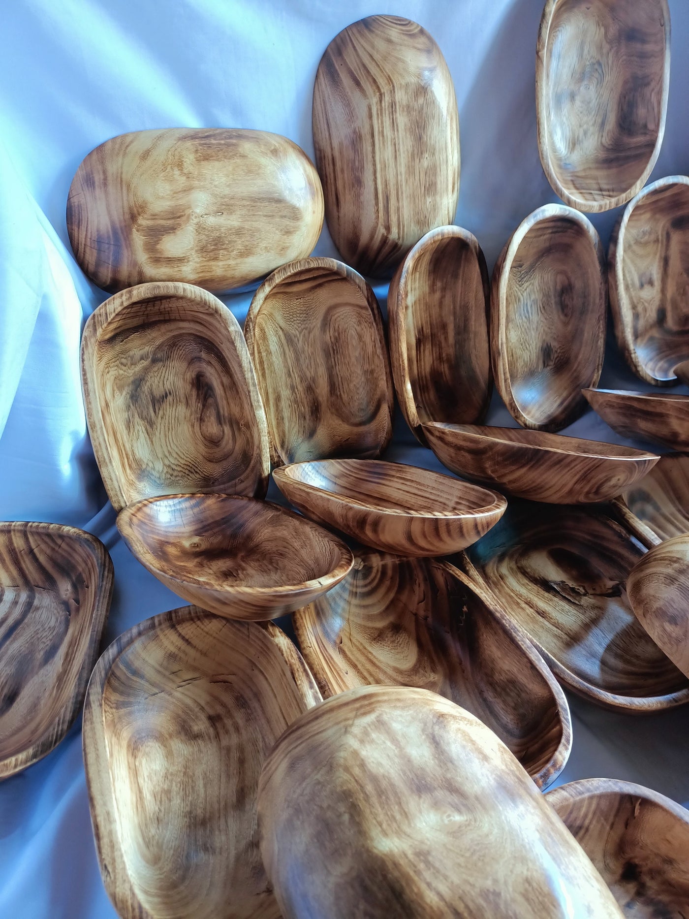 Bulk Sale! Handcarrved 9*6*2 " Dough Bowls set of 7. Perfect Candle Ready Bowls. DIY Wax Pour Bowls. Farmhouse Decor Gift Bowls.