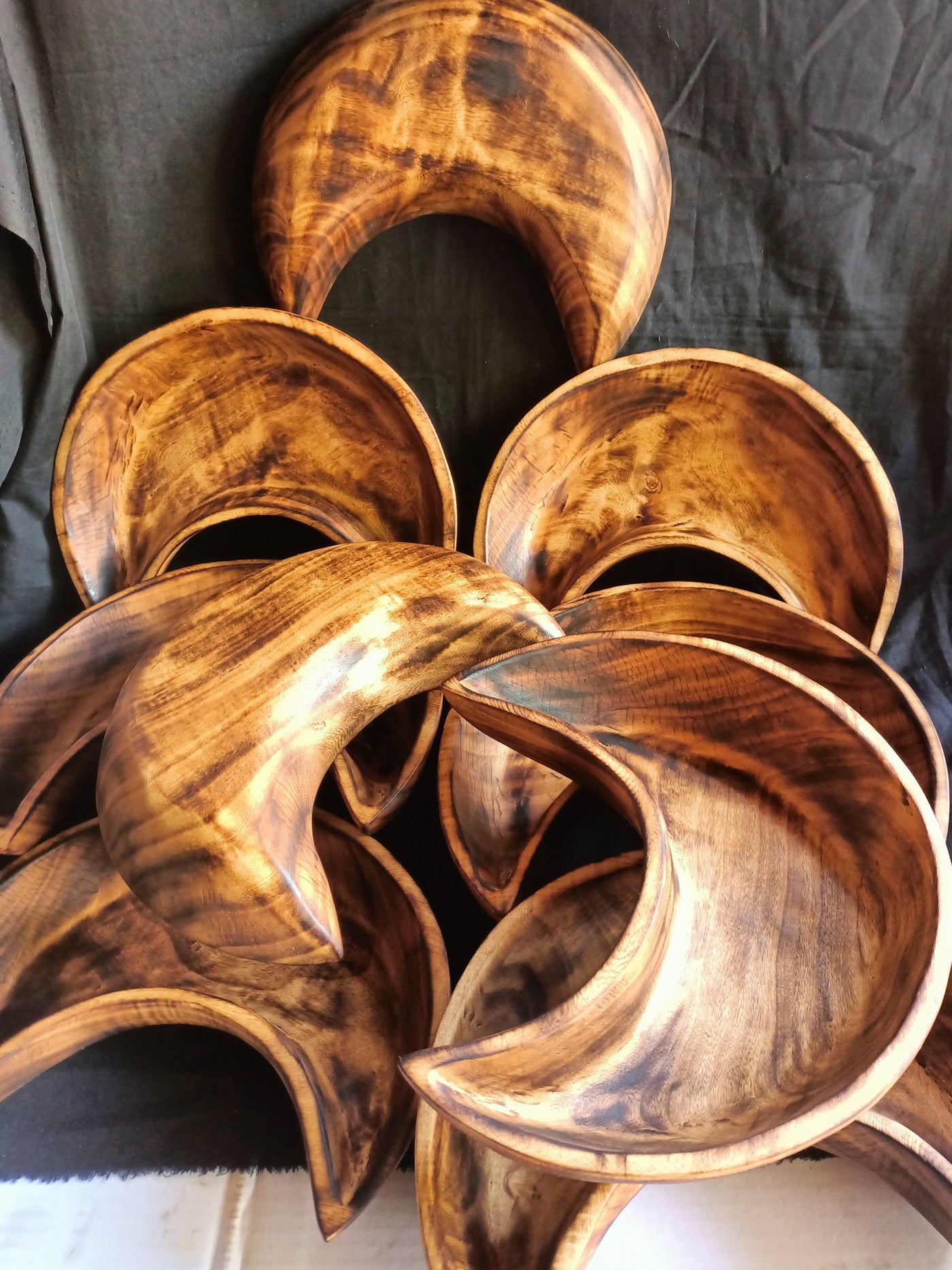 New Bowls Alert!The Moon Bowl.Bulk Supply Beautiful Crescent Moon shaped Dough Bowls Set of 2.Decor Centerpiece Bowls.Diy Candle Fill Bowls