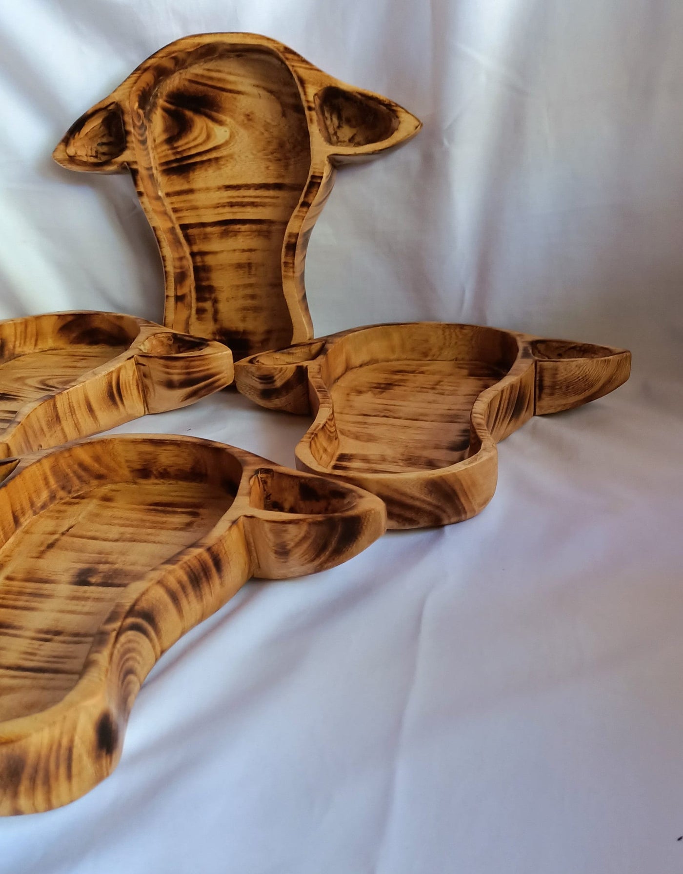 Wholesale Availability:Handcrafted Cow Head Dough Bowls set of 4 Handcarved Hornless Decor Display Event Bowls.Farmhouse.Cow head wall Decor