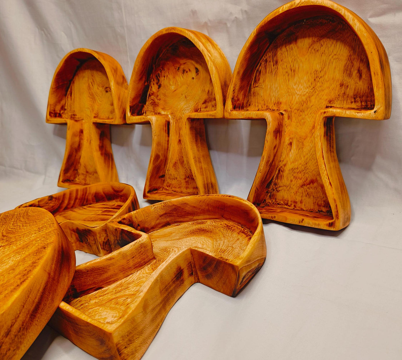 New item !Mushroom shaped  Dough Bowls Trays set of 6 Handmade Mushrooms Bowls 8.5x6 5x1.5 "Candle Bowls storage  trays servers wooden Gift