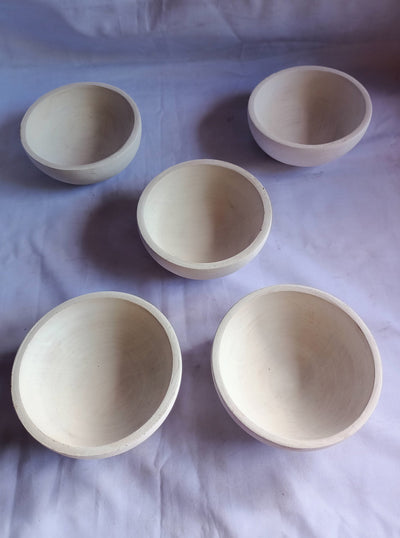 Bulk Supply.Lots of 10 perfect machine Cut,Unique Hand Finished Round wooden Bowls. 5" diameter 2.5"Ht white Dough Bowls.Little candle Gifts