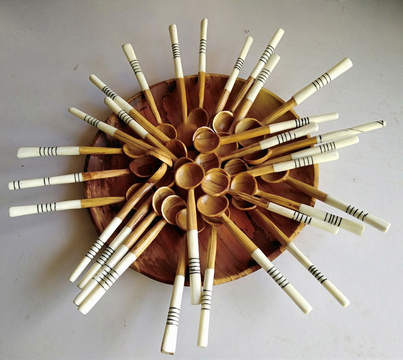 Wholesale Olive wood and cow white borne Soup Spoons set of 10. Mothers Gift