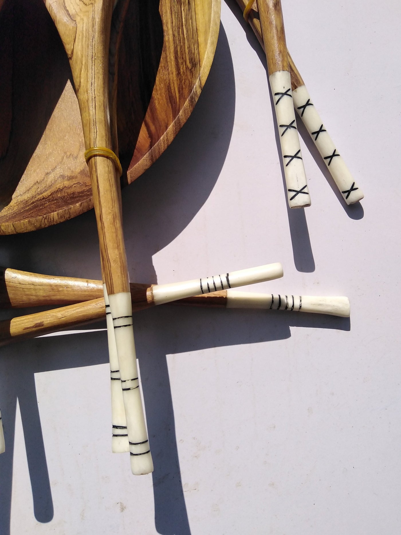 Olive Wood and White cow Bone Cooking and Serving Spoons set of 8 pieces. Cooking spoons for wholesale and Retail. Mothers Best Gift