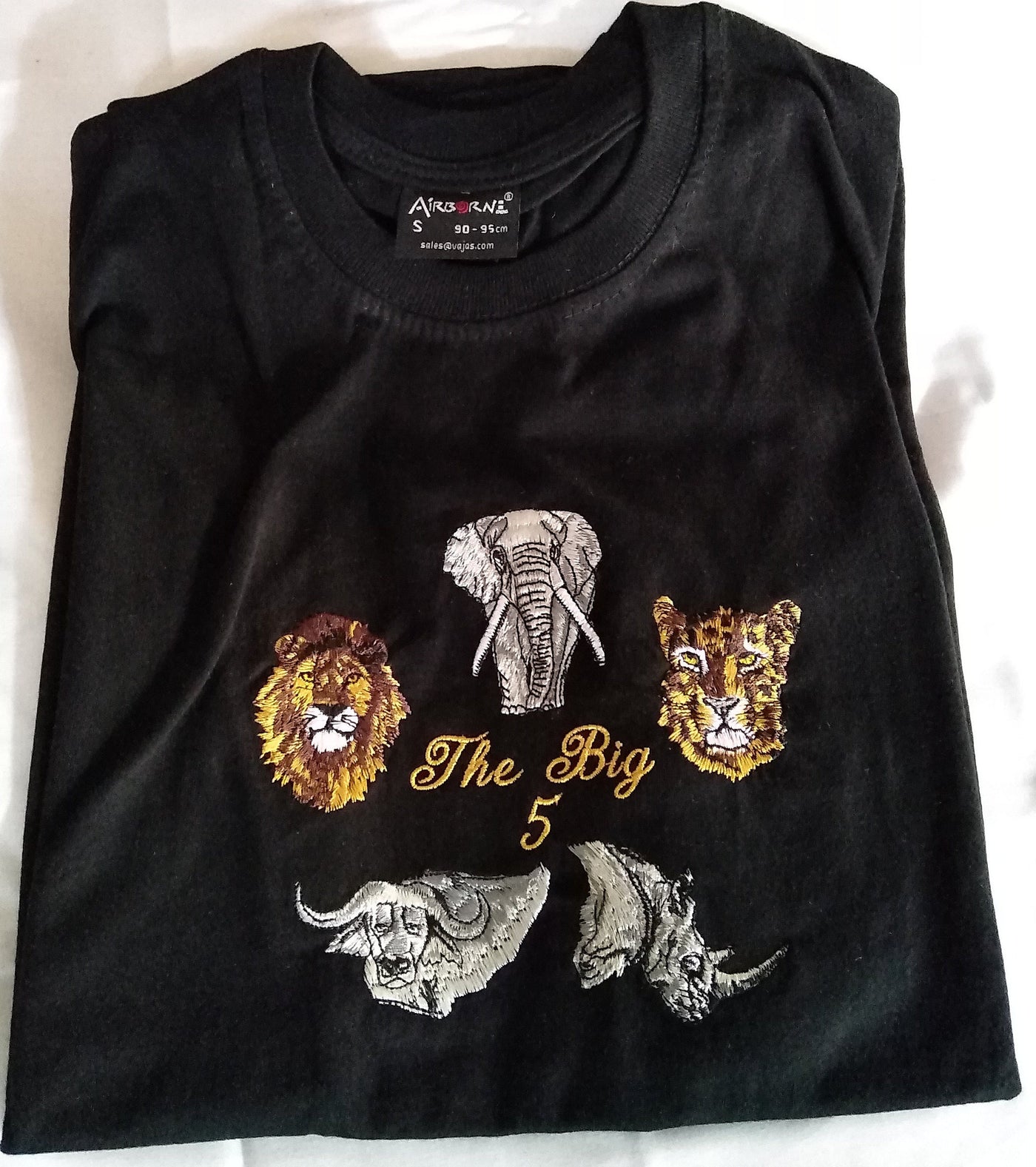 Wholesale African Animal Theme T shirts. The Big five Tshirts. Lion T shirts. The Jungle T shirt. Kenya safari T shirt.Summer wear.Gift Item