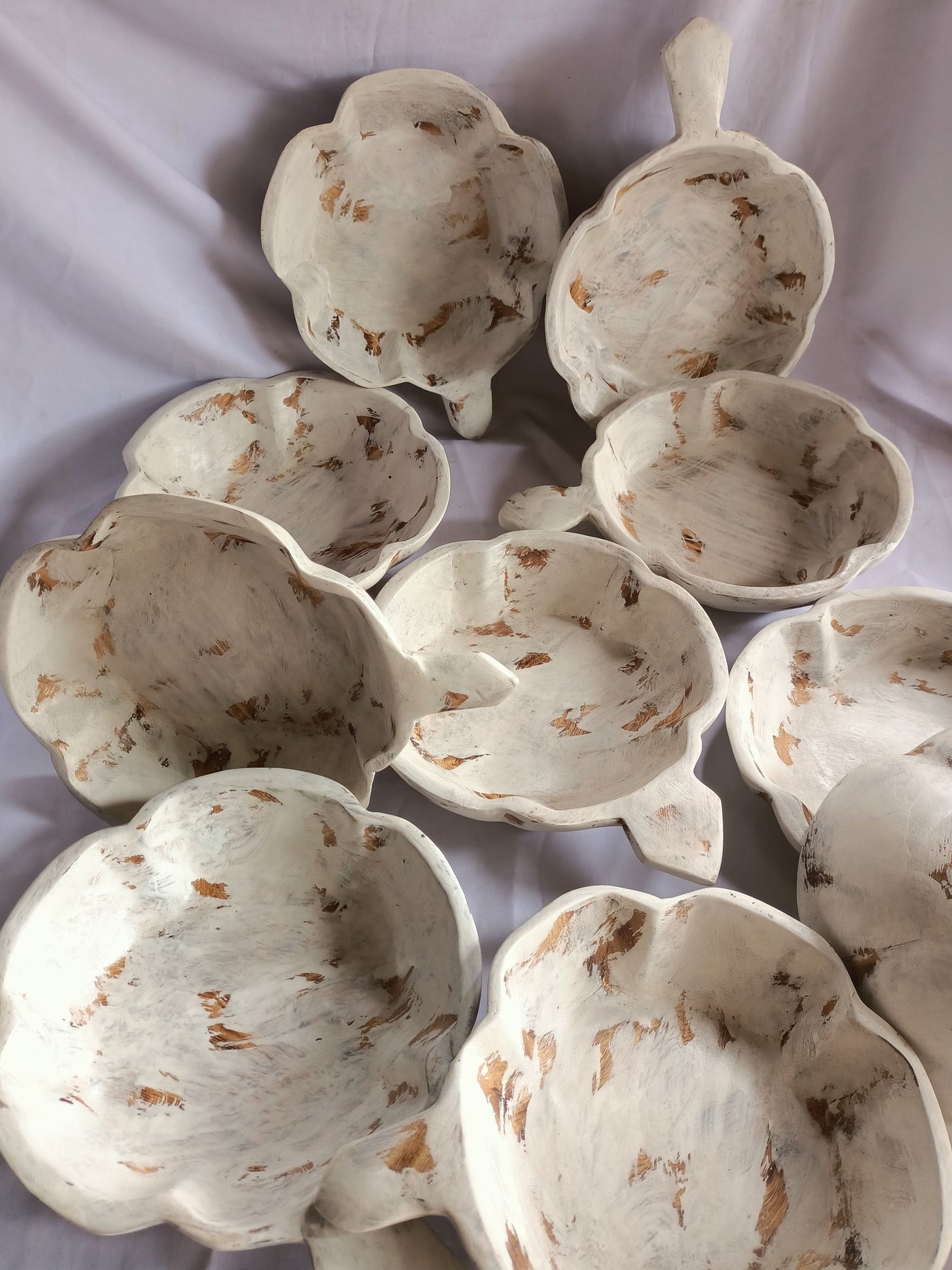ONSALE!  Wholesale Supply Qty 5  medium wooden Distressed white Pumpkin Shaped Bowls 8" Diameter by 2.5"HT.Farmhouse Decor Bowls. DIY Candle