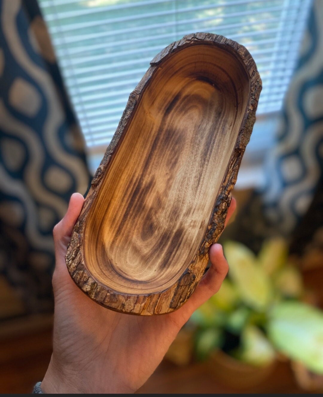 9-pack Handcarved Oblong wooden Dough Bowls with Barks. Unique 9x4x1.5" Bark edges Decor Bowls.Gift items.wholesale availability.wax vessels