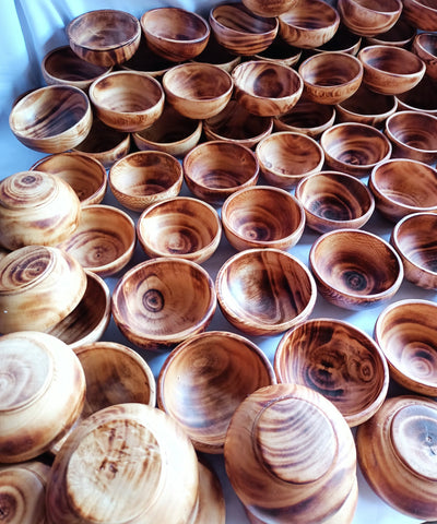 Bulk Supply. Lots of 50 perfect machine Cut, Unique Hand Finished Round wooden Bowls. 4" diameter 2.5"Ht Dough Bowls. Little candle Gifts