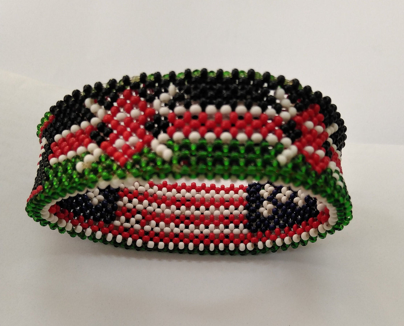 Wholesale Kenyan Flag Handmade Personalized Bracelet.Patriotic Customised Bead Bracelet.Personalised Cute Gift items. Mothers Day cute Gift