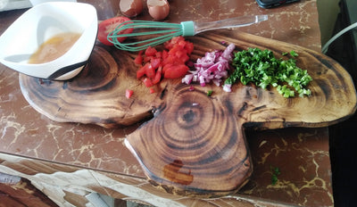 WHOLESALE. Customised Irregular Shaped Cutting Board. Handmade shapeless Tree Trunk Chopping Board. Cute Easter Gift. Cute Gifts for Mum.
