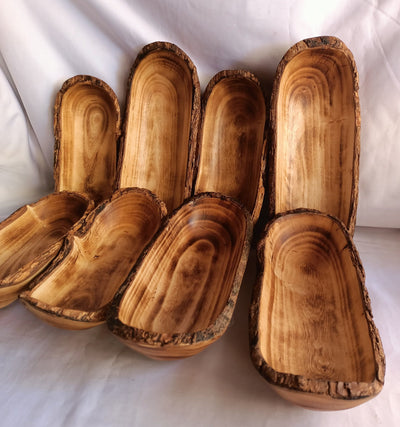 Wholesale Supply.Unique Newly Handcarved Dough Bowls For Candle with the bark  set of 8 medium-4 and small-4 mix 11"and 9".Rustic Home Decor