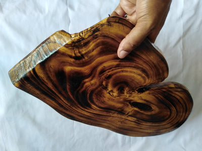 WHOLESALE. Customised Irregular Shaped Cutting Board. Handmade shapeless Tree Trunk Chopping Board. Cute Easter Gift. Cute Gifts for Mum.