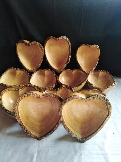 Wholesale.Laser Engraved Heart shaped Candle Dough Bowls set of 10.Personalized Heart Display Bowls.Inscribed Centerpiece Bowls with a name.