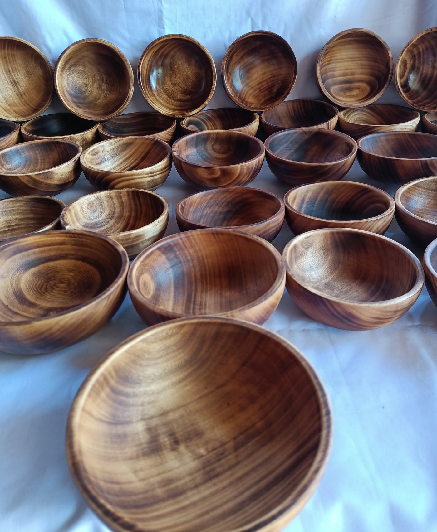 New Wholesale Supply Bowls.Perfect Machine Cut 5" diameter,2" deep Dough Bowls.Eleganit Hand finished Bowls set of 10.DIY Candle Making Kit.