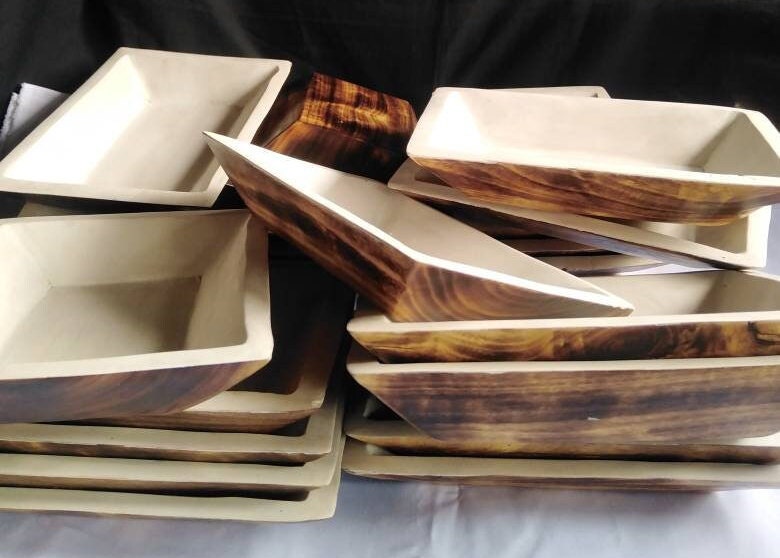 9*7" Natural wood Dough Bowls Painted white on the Inside Surface Bulk. QTY 10 Beautiful Candle Dough Bowls. Offer Sale