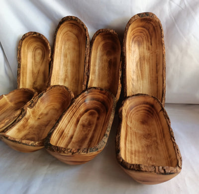 Wholesale Supply.Unique Newly Handcarved Dough Bowls For Candle with the bark  set of 8 medium-4 and small-4 mix 11"and 9".Rustic Home Decor