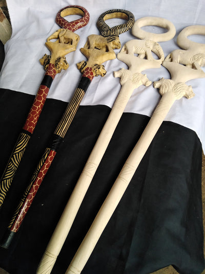 Fathers Walking Cane Gift.Antique Animal Carved walking wooden cane. Lion/Elephant /Giraffe walking Stick. The Best Gift for Fathers Day