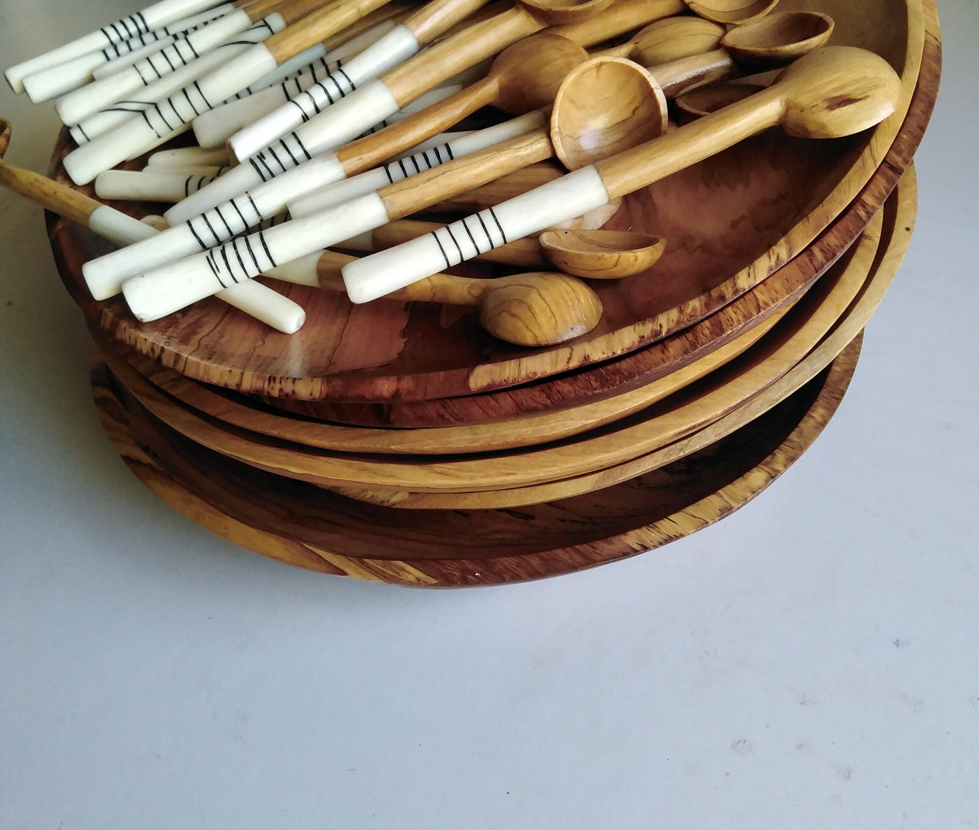 Wholesale Wood and inlaid Bone Cutlery set of 4 of 3 pieces each (12 pieces) . Wooden spreading knife. Handmade set of cutlery.