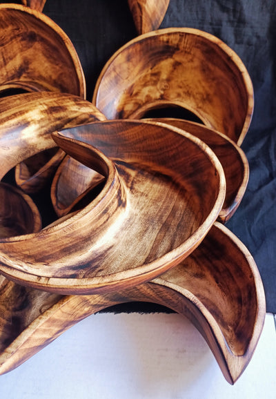 New Bowls Alert!The Moon Bowl.Bulk Supply Beautiful Crescent Moon shaped Dough Bowls Set of 2.Decor Centerpiece Bowls.Diy Candle Fill Bowls