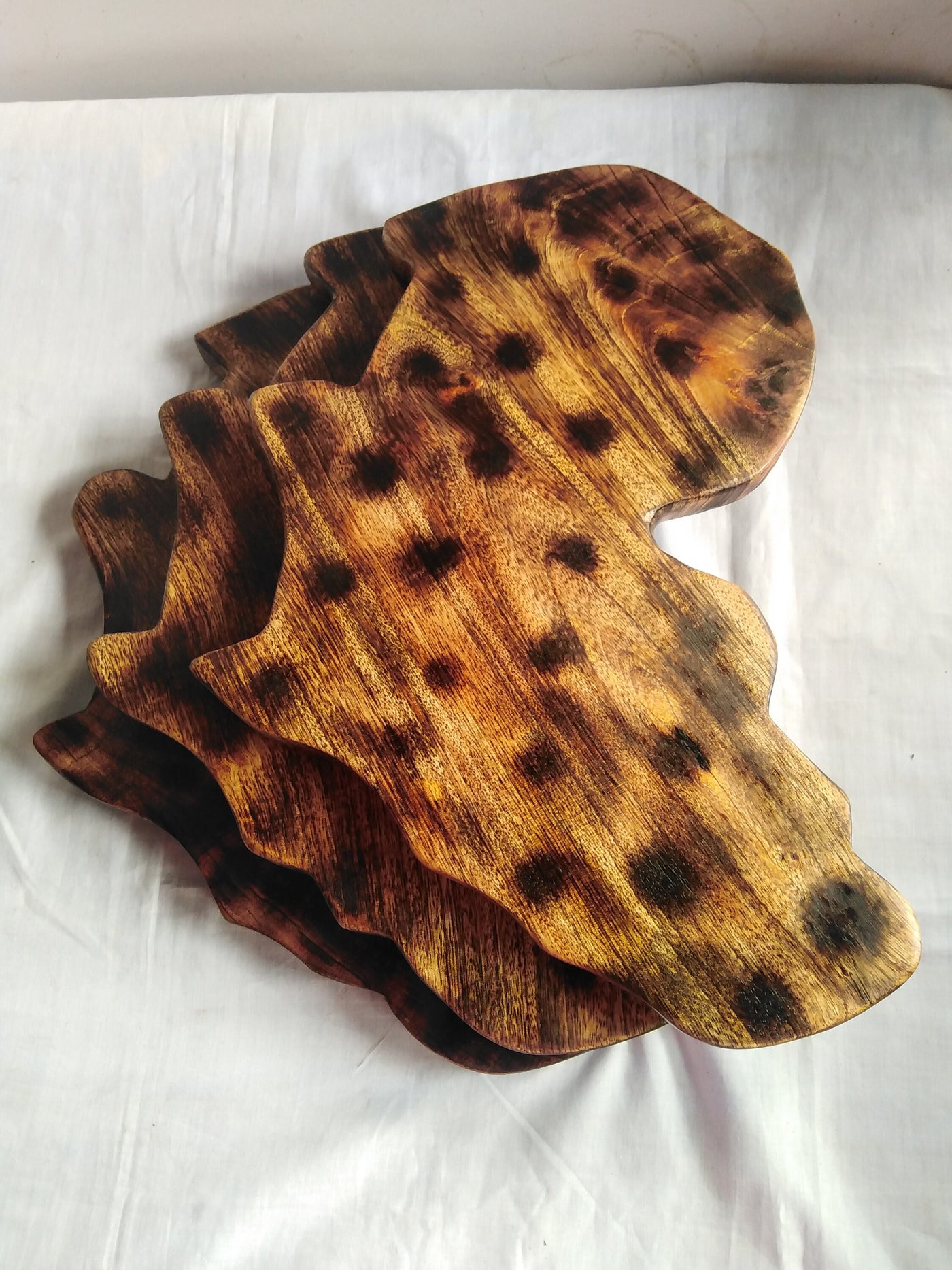 Wholesale.Map of Africa Shaped Cutting Board.Personalised Wood  map Decor set of 2. Handmade Gift wood Board. Mother Day Gifts and Presents