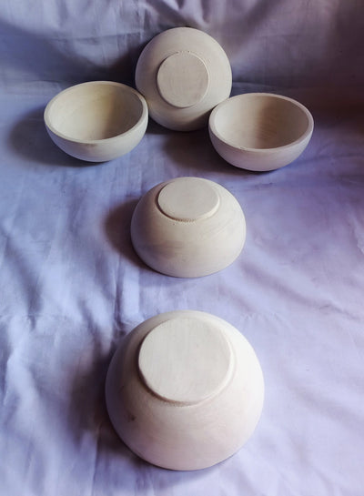 Bulk Supply.Lots of 10 perfect machine Cut,Unique Hand Finished Round wooden Bowls. 5" diameter 2.5"Ht white Dough Bowls.Little candle Gifts