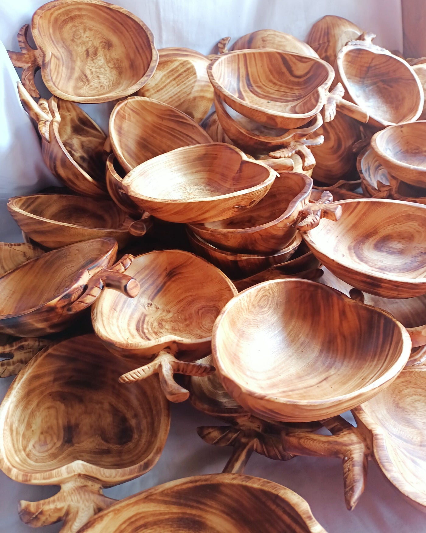 Wholesale Supply. Handcarrved Wooden Peach Shaped Easter Bowls with a Branch and two Leaves. Apple Dough Bowls set of 10. Farmhouse Decor