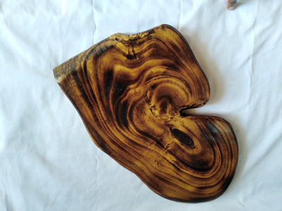 WHOLESALE. Customised Irregular Shaped Cutting Board. Handmade shapeless Tree Trunk Chopping Board. Cute Easter Gift. Cute Gifts for Mum.