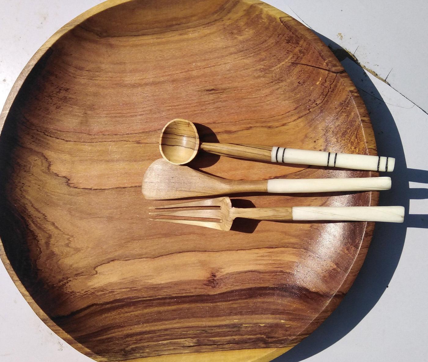 Olive wood and white Cow Bone Patterned with Wax and black Dye Cutlery Set of 3. Unique Cutlery Set of Folk, Spoon and Knife for Wholesale