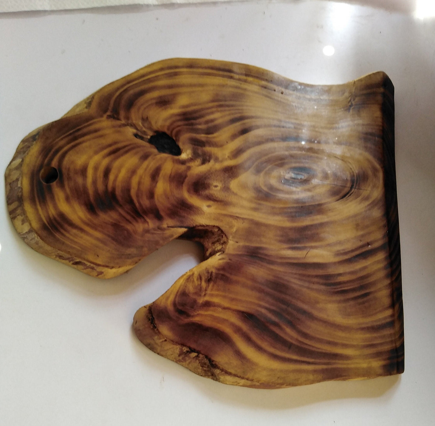 WHOLESALE. Customised Irregular Shaped Cutting Board. Handmade shapeless Tree Trunk Chopping Board. Cute Easter Gift. Cute Gifts for Mum.