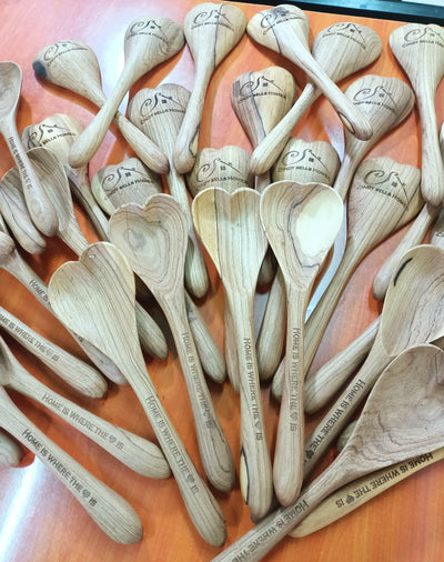Wholesale Handmade Wooden Heart Cooking Spoons set of 4. Lovers Heart olive wood serving spoons.Mothers personalised Gifts.Valentines Deals
