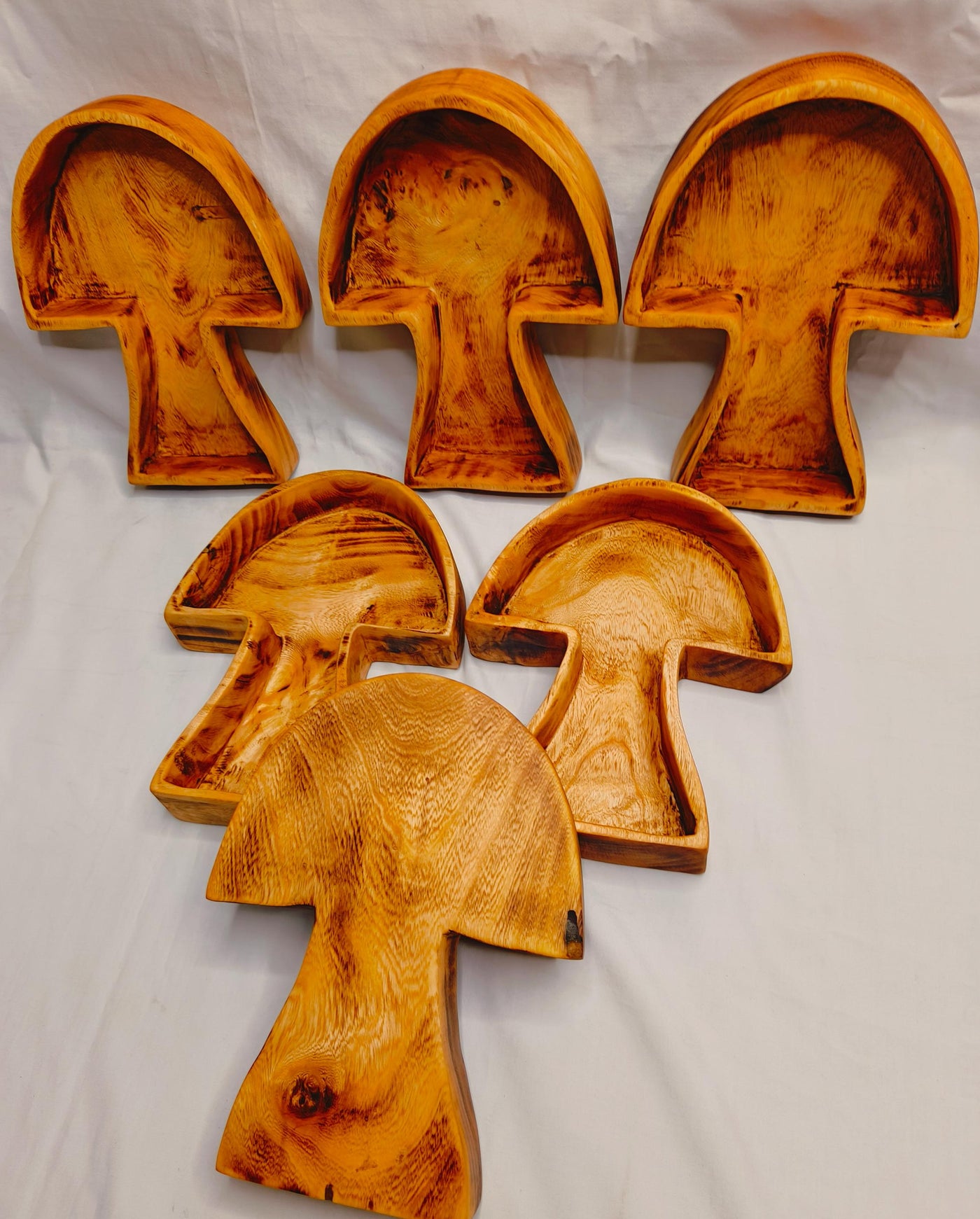 New item !Mushroom shaped  Dough Bowls Trays set of 6 Handmade Mushrooms Bowls 8.5x6 5x1.5 "Candle Bowls storage  trays servers wooden Gift